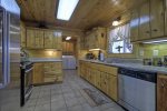 Bearing Haus - Fully Equipped Kitchen
